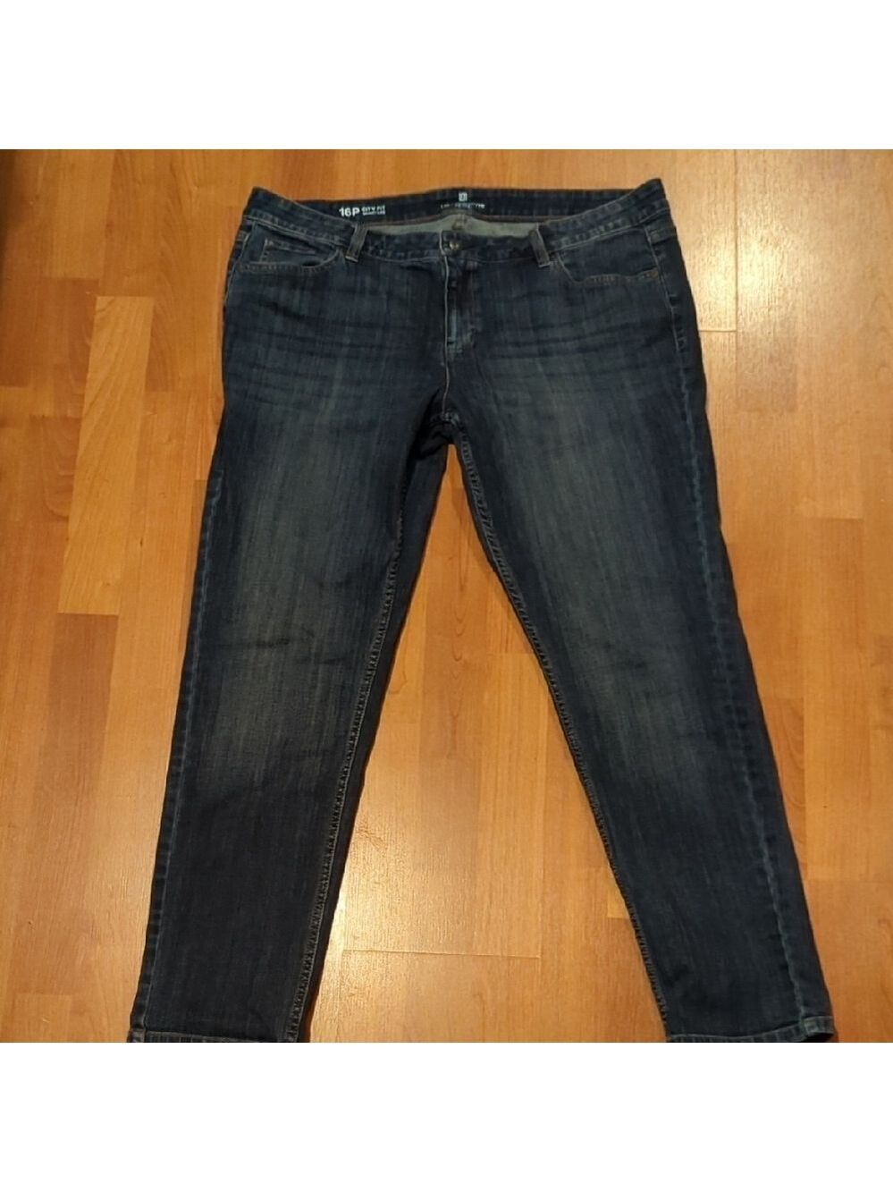 Liz Claiborne Petite Jeans Straight Leg Size 16P